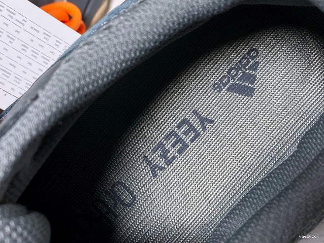 Adidas Blue 700 FW2499 Boost Teal Yeezy 1214